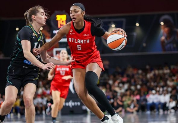 Angel Reese estelar después de una ausencia de 1 juego cuando Dream venció a Sparks