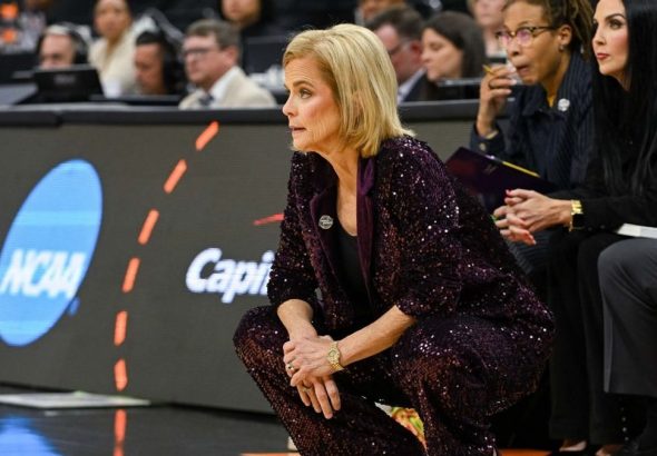 Retrato: El torneo femenino de la NCAA cambiará a clasificación directa entre los 16 mejores