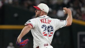 Cards y D-backs abren segunda mitad en plena búsqueda de comodines en la Liga Nacional