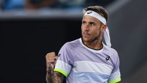 Resumen ATP: Trío de cabezas de serie sorprendidos en Umag