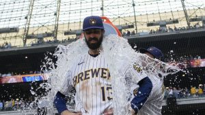 Los Cerveceros mantienen una tarifa lúgubre para propinar a los Marlins su quinta derrota consecutiva