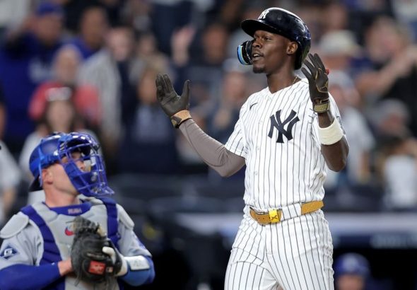 Un jonrón sombrío ayuda a los Yankees a lograr una doble cartelera contra los Dodgers